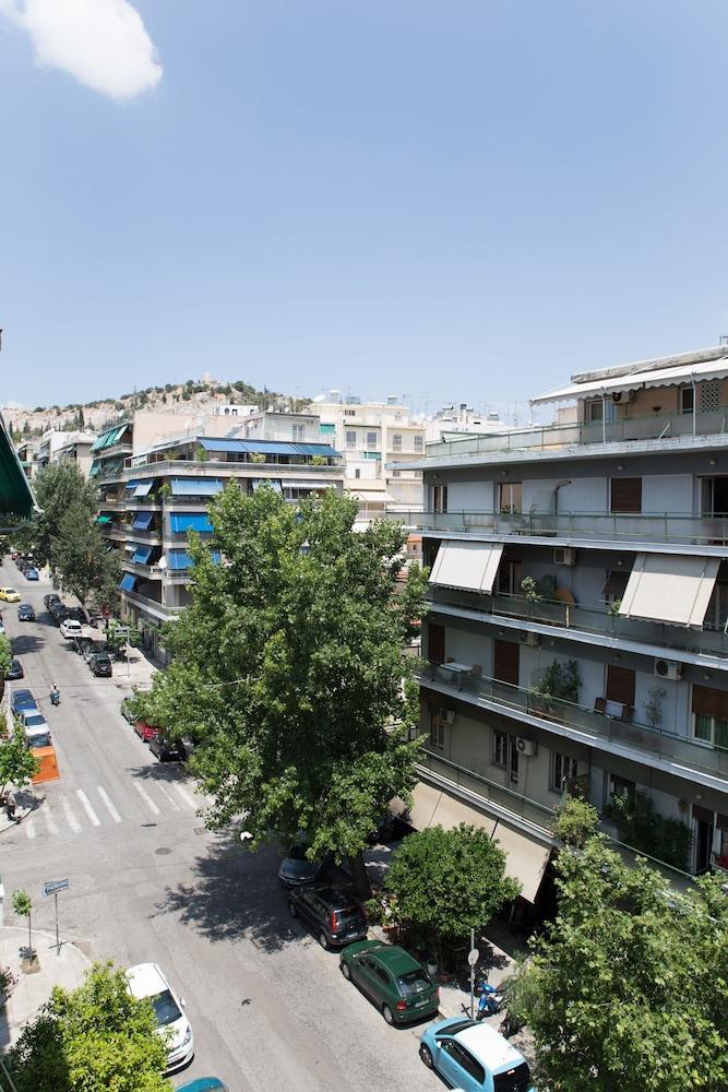 The Athens Explorer Exterior photo